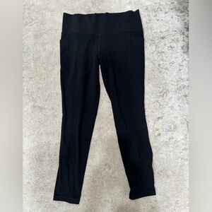 Athleta salutation stash tight. Size L